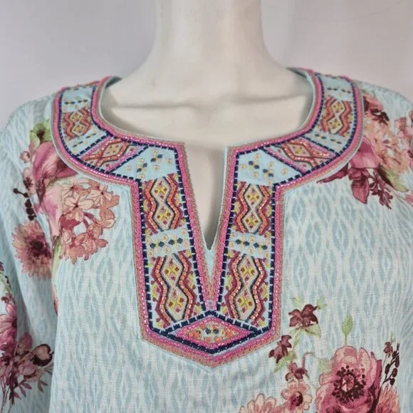 John Mark Women's Size S Floral Print Embroidered and Beaded Tunic Blue Pink (53 - Picture 4 of 14